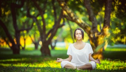kaiyun-红点疑云，VAR判罚再引争议，曼联对阵孙兴慜手球成新焦点